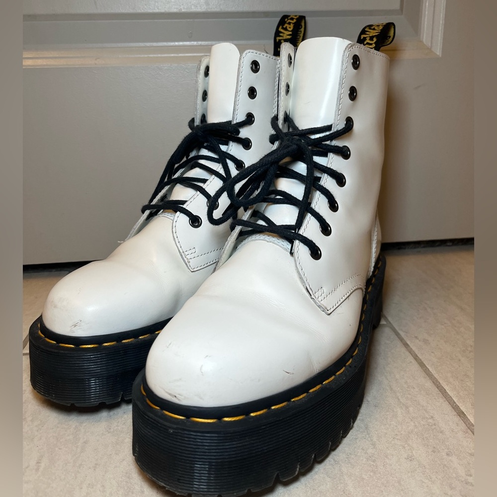 JADON PLATFORM BOOT